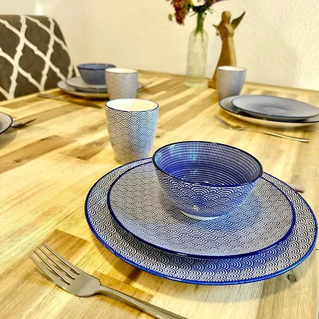 דירה Fantastische Dachgeschosswohnung In Connewitz - 3 Private Schlafbereiche - Platz Fuer Bis Zu 5 Personen - Tolle Lage Und Oeffentliche Verkehrsmittel *
